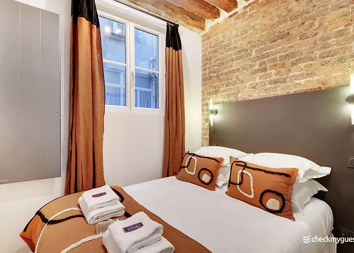 Hotel Triplex Douillet - Beaubourg - Temple Paris